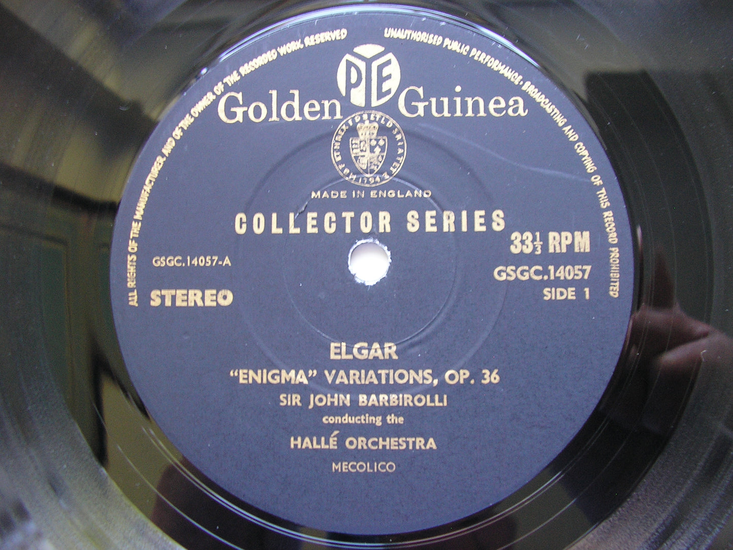 ELGAR: CELLO CONCERTO / ENIGMA VARIATIONS    NAVARRA / HALLE ORCHESTRA / BARBIROLLI    GSGC  14057
