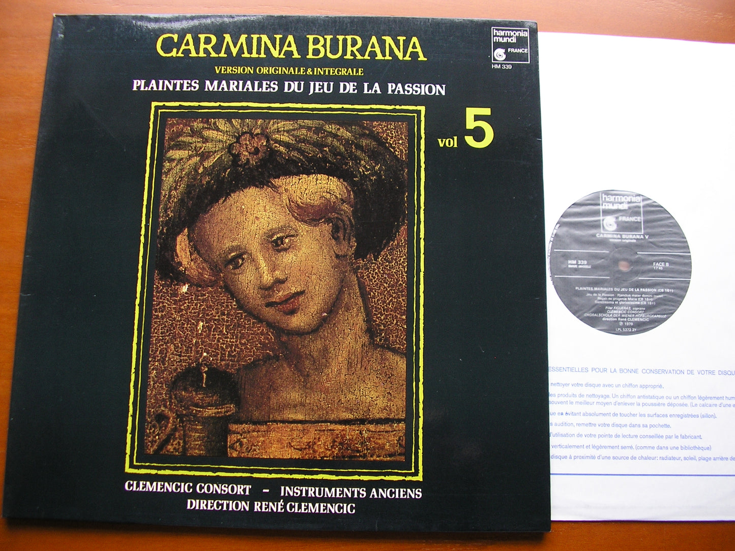 CARMINA BURANA  Volume 5   RENE CLEMENCIC / CLEMENCIC CONSORT   HM 339