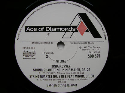 TCHAIKOVSKY: THE THREE STRING QUARTETS     GABRIELI QUARTET     SDD 524 / 5
