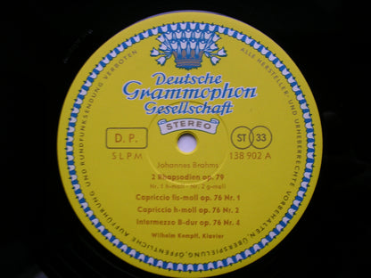 BRAHMS: FANTASIEN Op. 116 / RHAPSODIES Op. 79 / CAPRICCIO Op. 76 Nos. 1 & 2      WILHELM KEMPFF    138 902