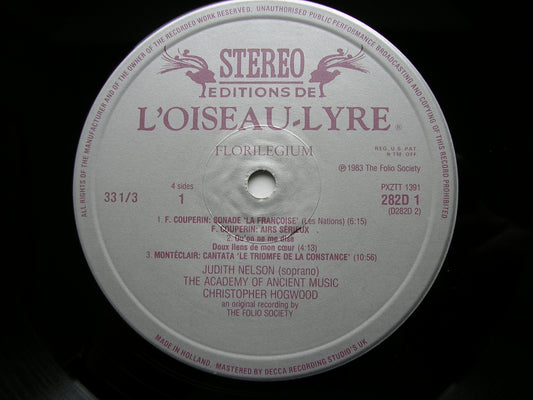 MUSIC AT VERSAILLES 1697 - 1747: COUPERIN / MARAIS / LECLAIR / FORQUERAY     THE ACADEMY OF ANCIENT MUSIC / HOGWOOD     D282D2