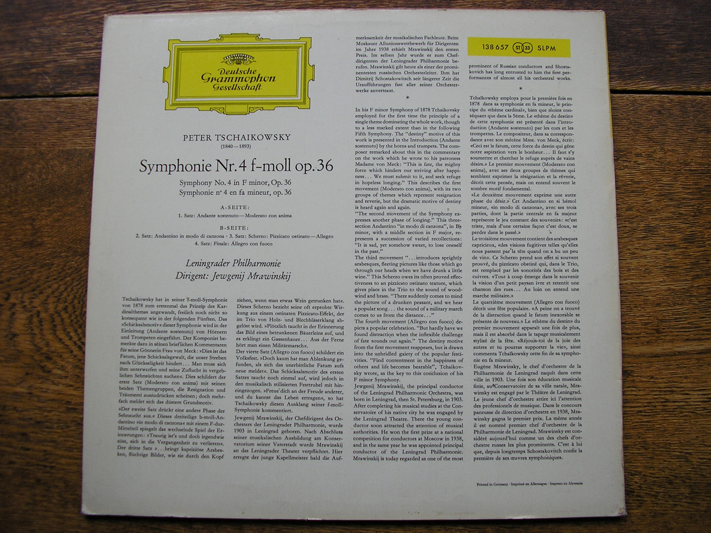 TCHAIKOVSKY: SYMPHONY No. 4  MRAVINSKY / LENINGRAD PHILHARMONIC  138 657