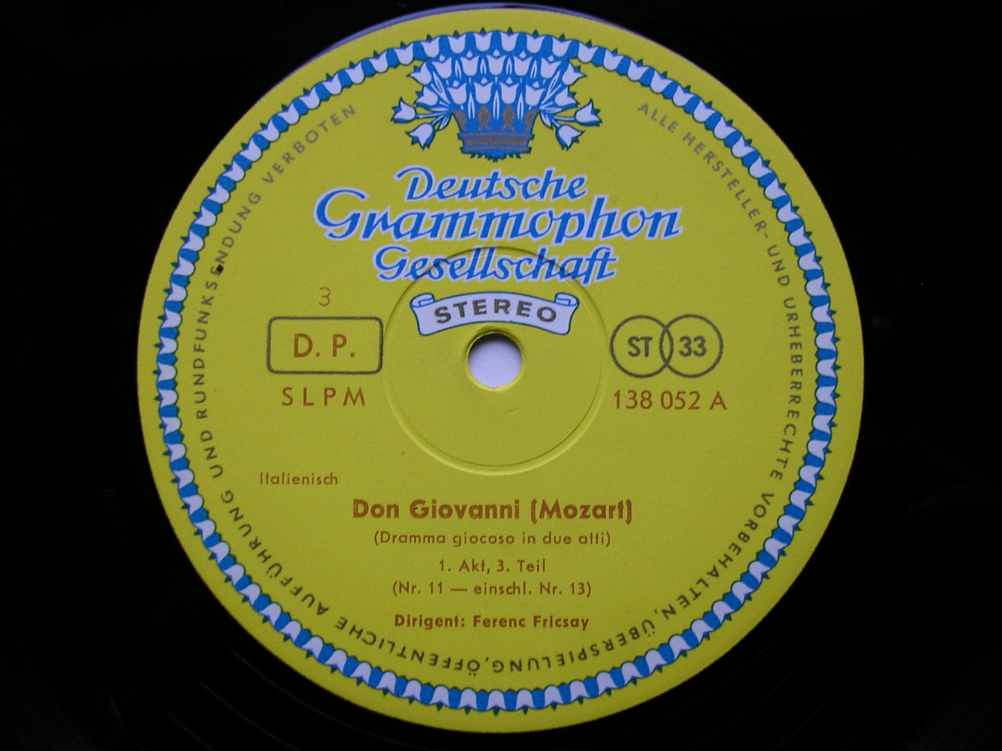MOZART: DON GIOVANNI   FISCHER-DIESKAU / JURINAC / STADER / SEEFRIED / HAEFLIGER / BERLIN RADIO SYMPHONY ORCHESTRA / FRICSAY  138 050 / 052