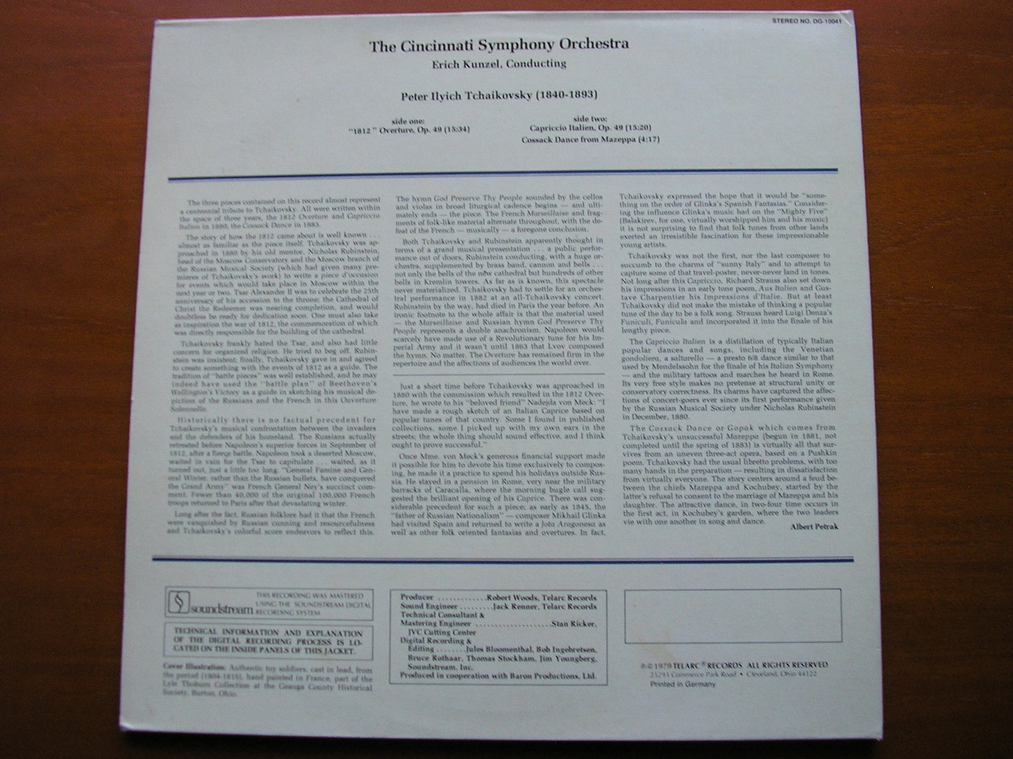 TCHAIKOVSKY: 1812 / CAPRICCIO ITALIEN / COSSACK DANCE      KUNZEL / CINCINNATI SYMPHONY    DG-10041