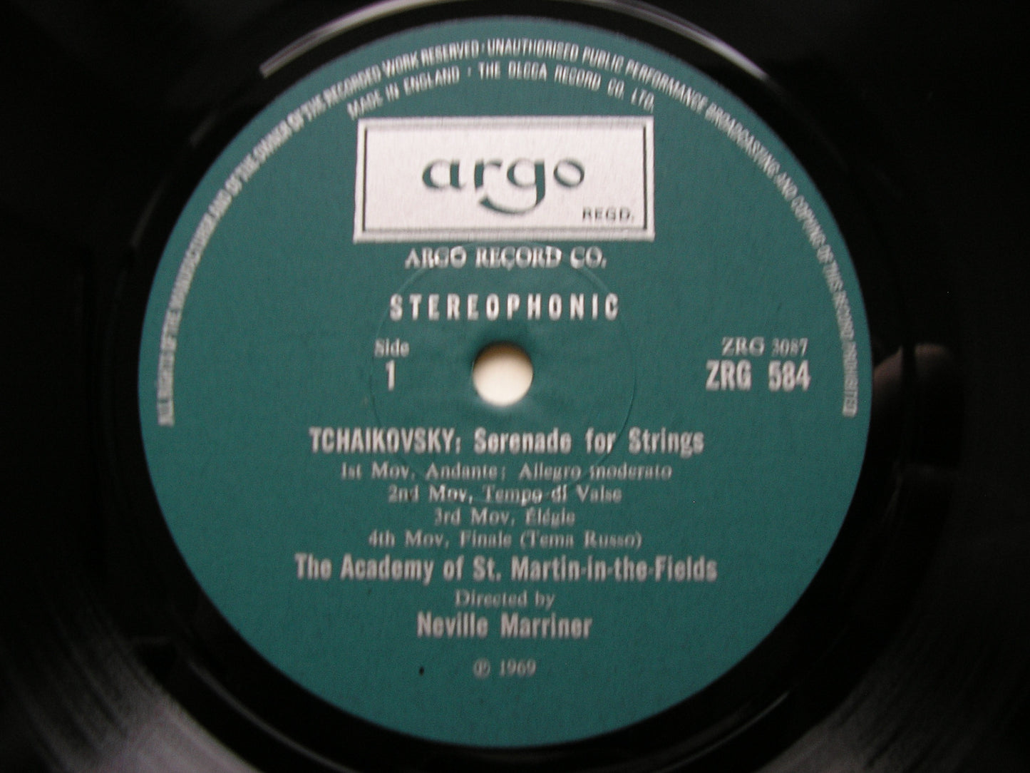 TCHAIKOVSKY: SERENADE FOR STRINGS / SOUVENIR DE FLORENCE   MARRINER / ASMIF   ZRG 584