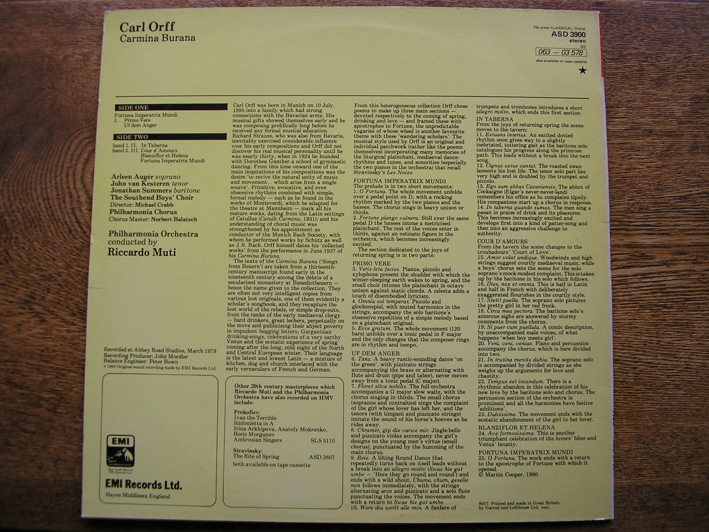 ORFF: CARMINA BURANA SOLOISTS / PHILHARMONIA / RICCARDO MUTI ASD 3900
