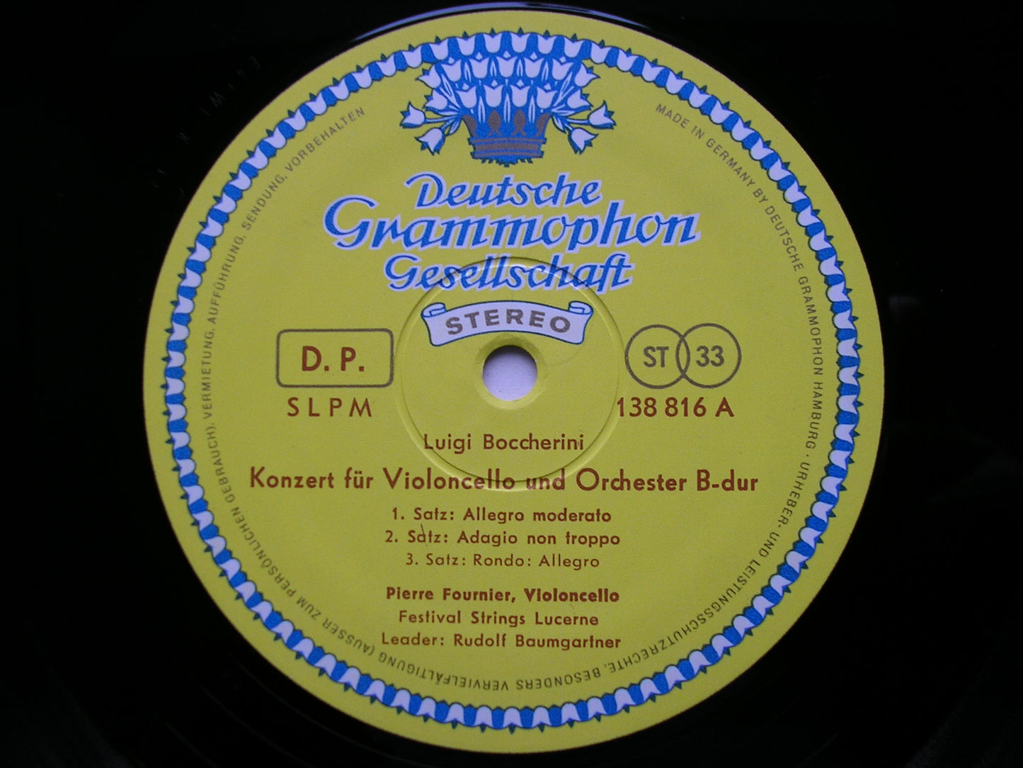 BOCCHERINI & CPE BACH: CELLO CONCERTOS      FOURNIER / FESTIVAL STRINGS LUCERNE / BAUMGARTNER     138 816