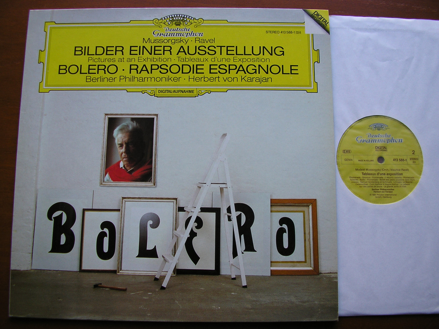 RAVEL: BOLERO / RAPSODIE ESPAGNOLE / MUSSORGSKY: PICTURES AT AN EXHIBITION  KARAJAN / BERLIN PHILHARMONIC  413 588
