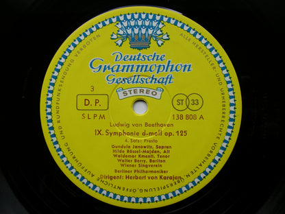 BEETHOVEN: THE NINE SYMPHONIES    KARAJAN / BERLIN PHILHARMONIC  138 801 - 808