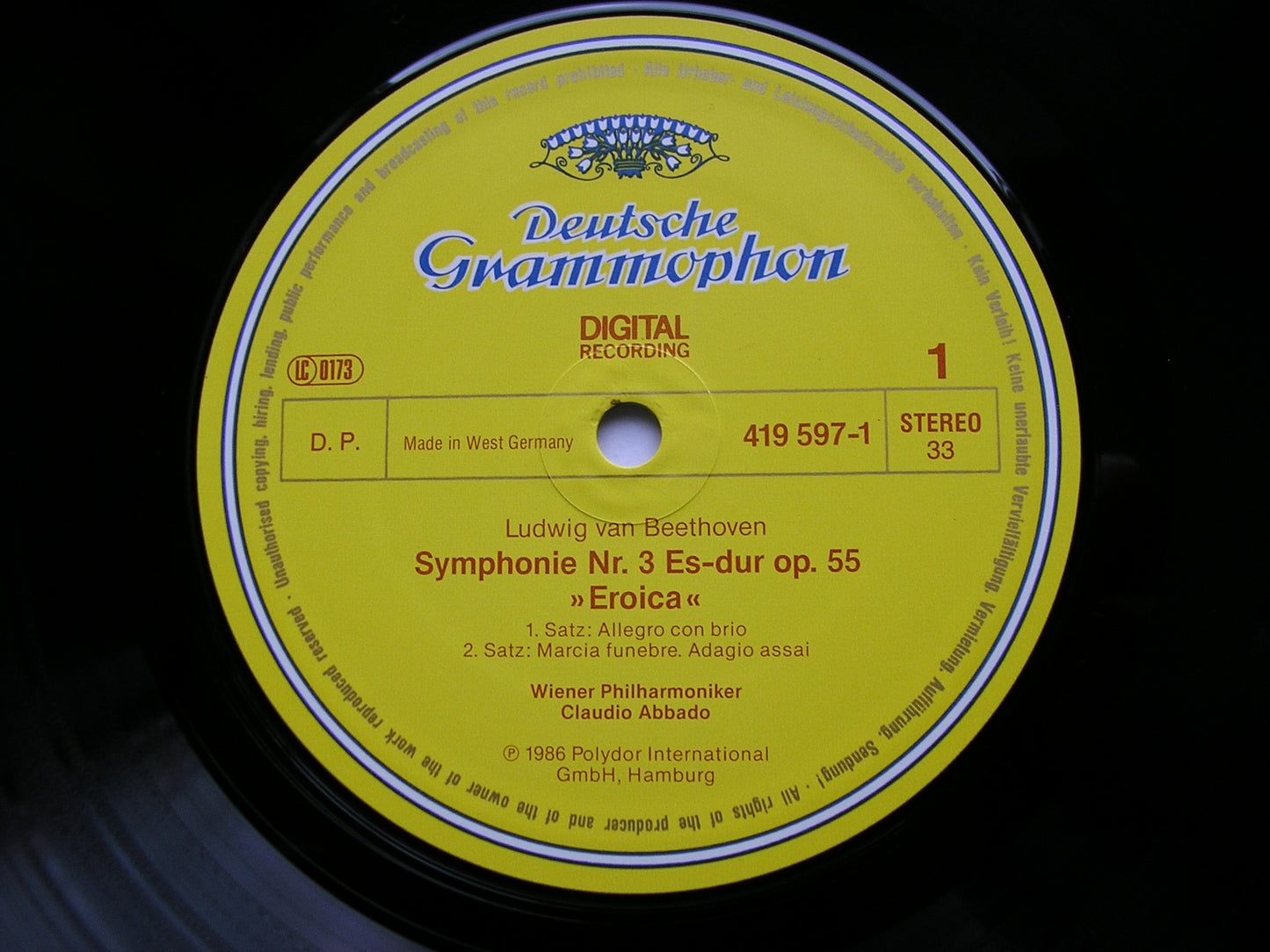 BEETHOVEN: THE NINE SYMPHONIES / CHORAL FANTASIA   ABBADO / VIENNA PHILHARMONIC