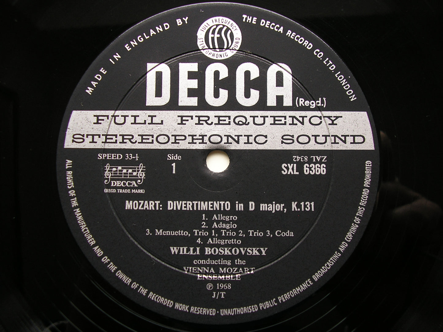 MOZART: SERENADES & DIVERTIMENTI  BOSKOVSKY / VIENNA MOZART ENSEMBLE   9 LP