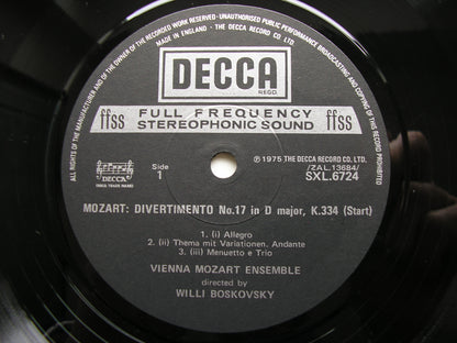 MOZART: SERENADES & DIVERTIMENTI  BOSKOVSKY / VIENNA MOZART ENSEMBLE   9 LP