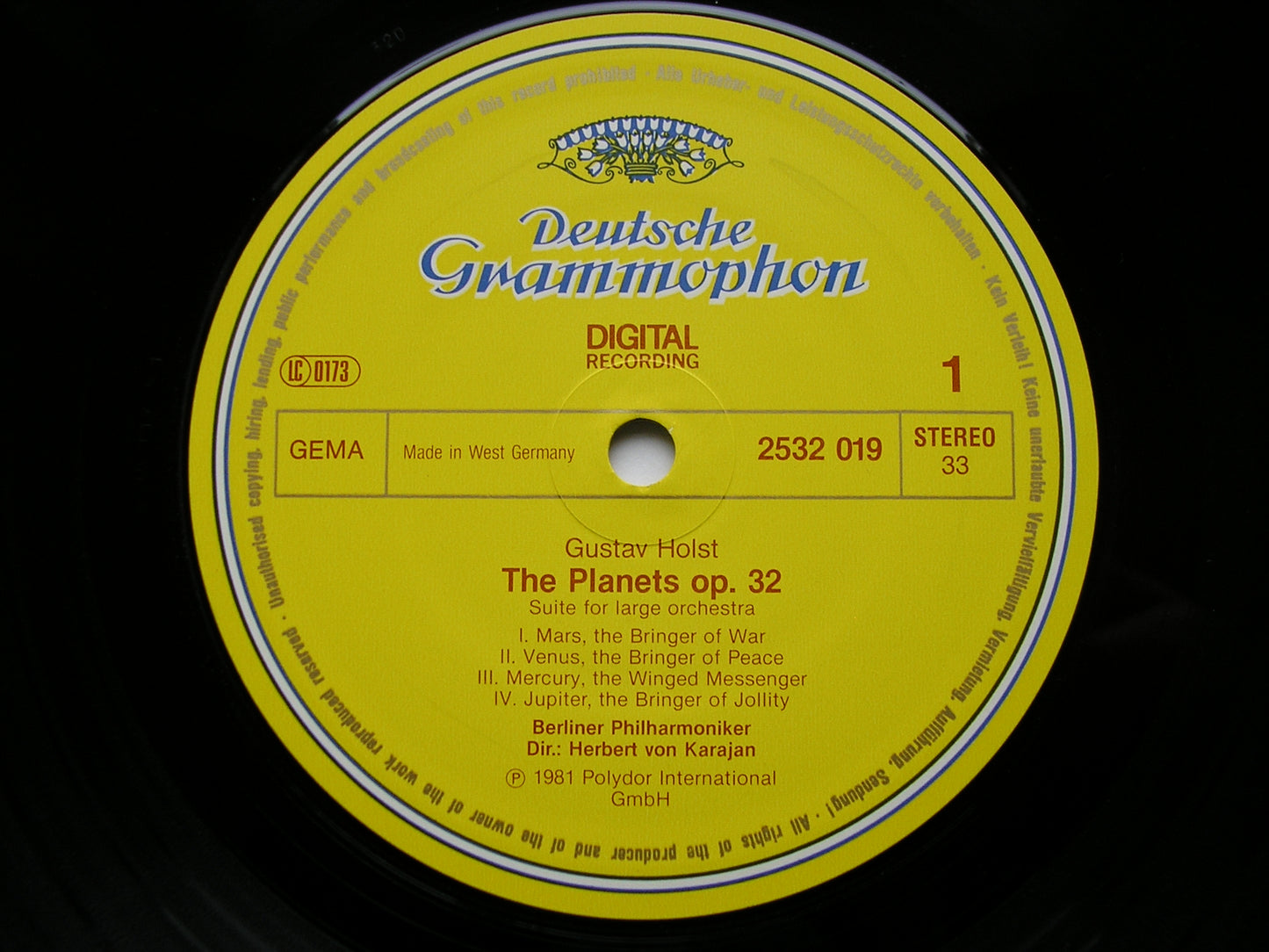 HOLST: THE PLANETS   KARAJAN / BERLIN PHILHARMONIC   2532 019