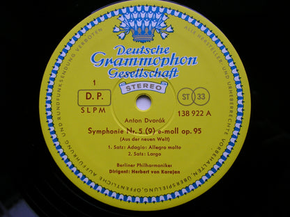 DVORAK: SYMPHONY No. 9 'New World'   KARAJAN / BERLIN PHILHARMONIC   138 922