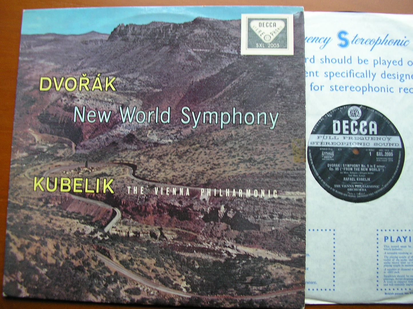 DVORAK: SYMPHONY No. 9    KUBELIK / VIENNA PHILHARMONIC   SXL 2005