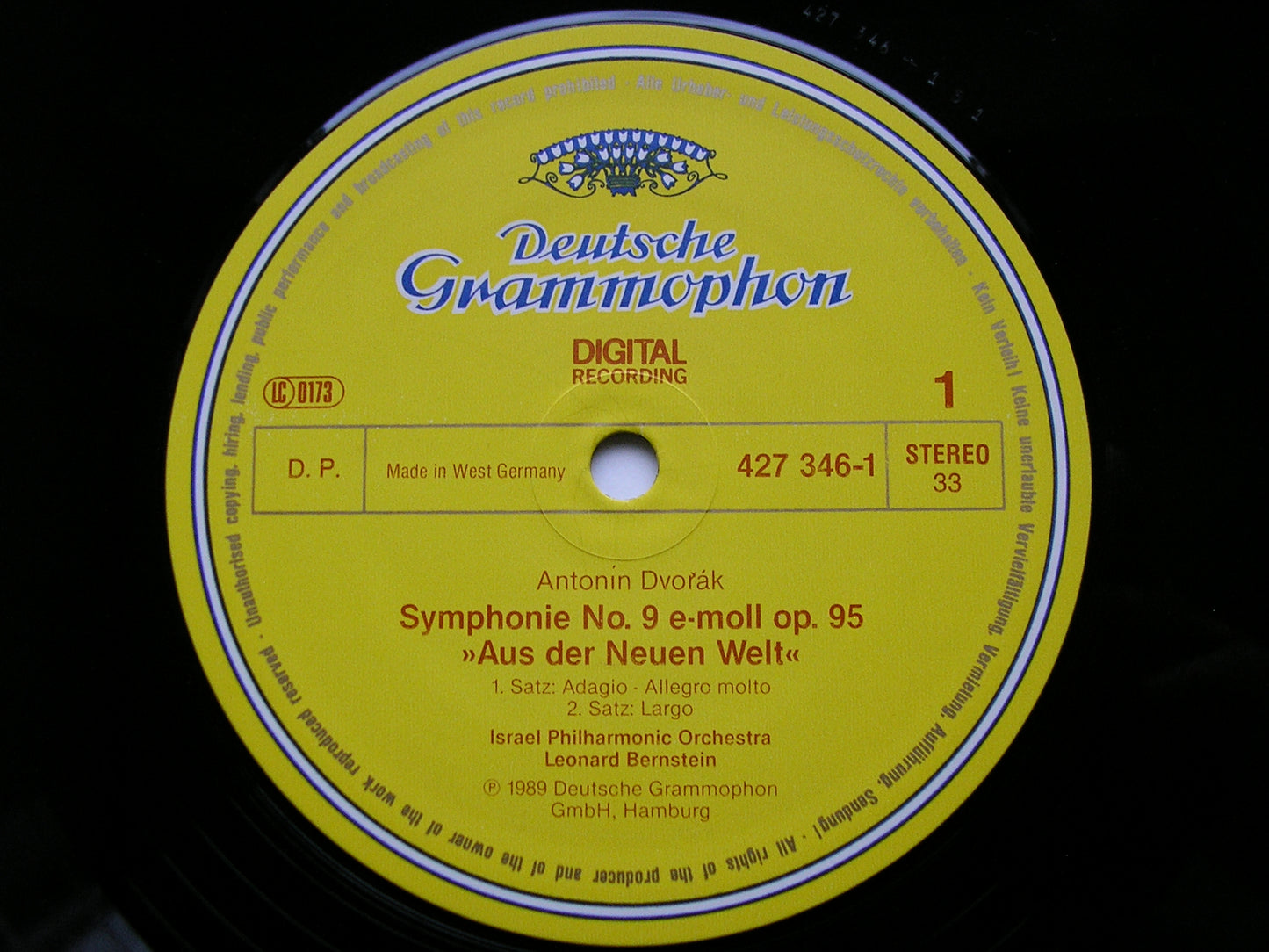 DVORAK: SYMPHONY No. 9 / SLAVONIC DANCES   BERNSTEIN / ISRAEL PHILHARMONIC   427 346