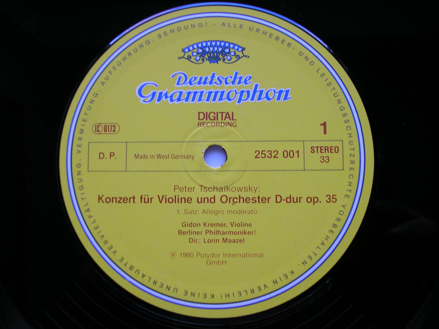 TCHAIKOVSKY: VIOLIN CONCERTO / SERENADE MELANCOLIQUE   KREMER / BERLIN PHILHARMONIC / MAAZEL    2532 001