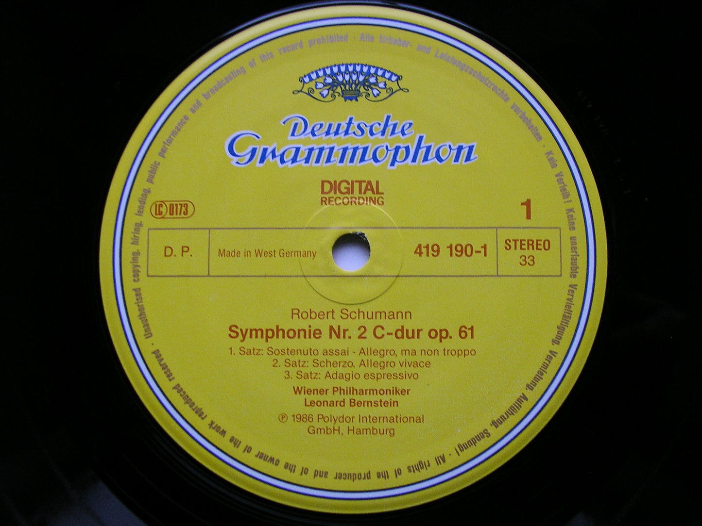 SCHUMANN: CELLO CONCERTO / SYMPHONY No. 2    MAISKY / VIENNA PHILHARMONIC / BERNSTEIN    419 190