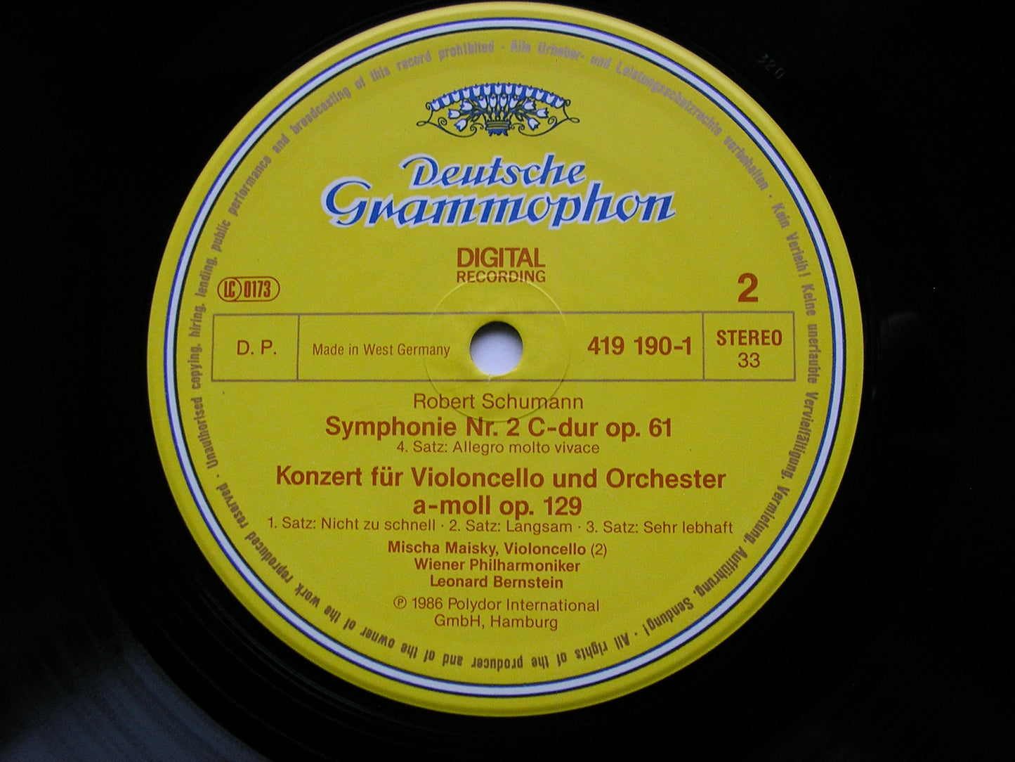 SCHUMANN: CELLO CONCERTO / SYMPHONY No. 2    MAISKY / VIENNA PHILHARMONIC / BERNSTEIN    419 190