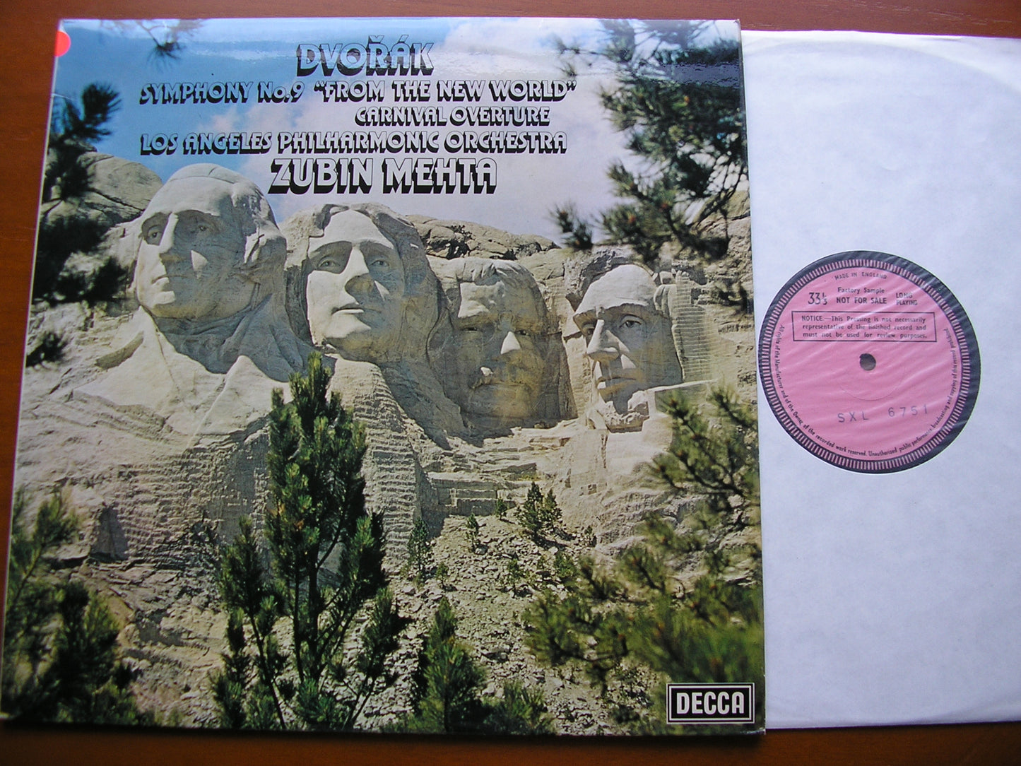 DVORAK: SYMPHONY No. 9 / CARNIVAL OVERTURE    ZUBIN MEHTA / LOS ANGELES PHILHARMONIC    SXL 6751