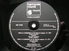 SCHUBERT: ARPEGGIONE SONATA / STRING TRIOS D471 & D581   LES MUSICIENS   HM 1035