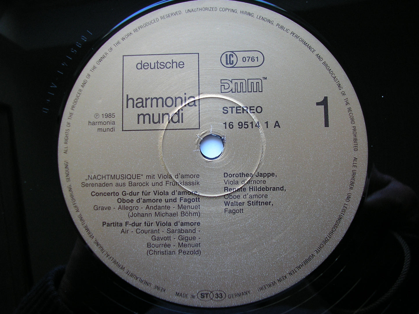 NIGHTMUSIC FOR VIOLA D'AMORE: BOHM / PEZOLD / BORGHI / RUST   SCHOLA CANTORUM BASILIENSIS / JAPPE    065 16 9514