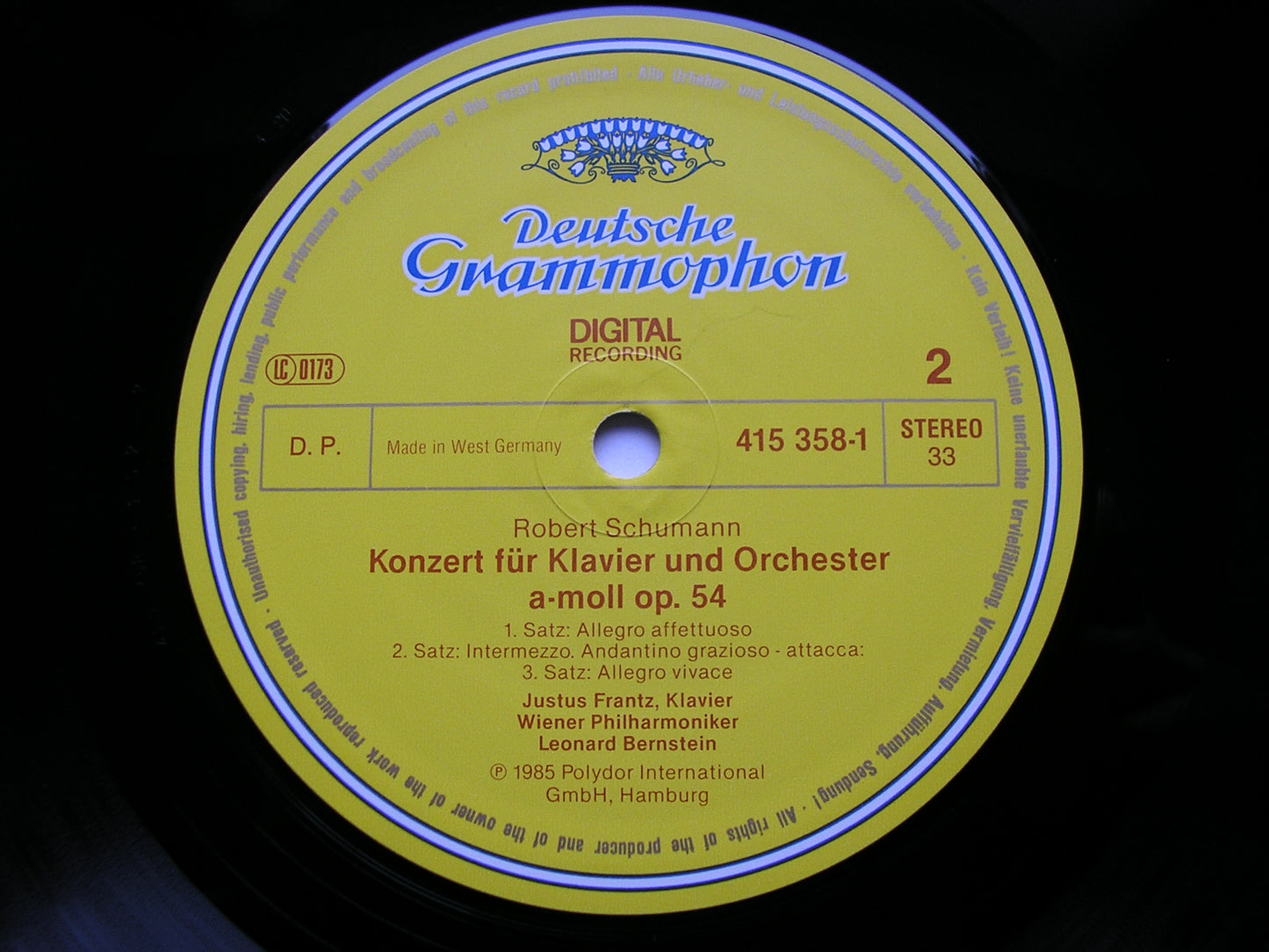 SCHUMANN: THE SYMPHONIES / PIANO CONCERTO / CELLO CONCERTO    MAISKY / FRANTZ / VIENNA PHILHARMONIC / BERNSTEIN   3 DG