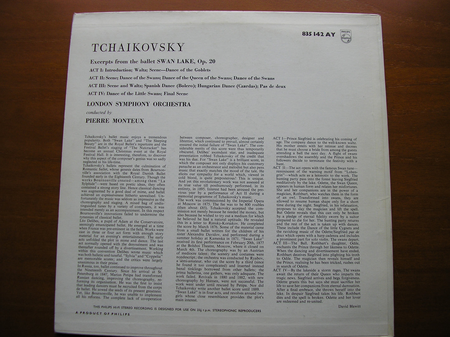 TCHAIKOVSKY: SWAN LAKE Excerpts    MONTEUX / LONDON SYMPHONY   835 142 AY
