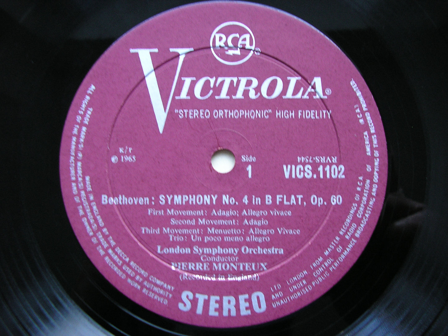 BEETHOVEN: SYMPHONY No. 4 / WAGNER: SIEGRFRIED IDYLL    MONTEUX / LONDON SYMPHONY   VICS 1102